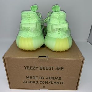 Yeezy Boost 350 ‘GID’ (glow)